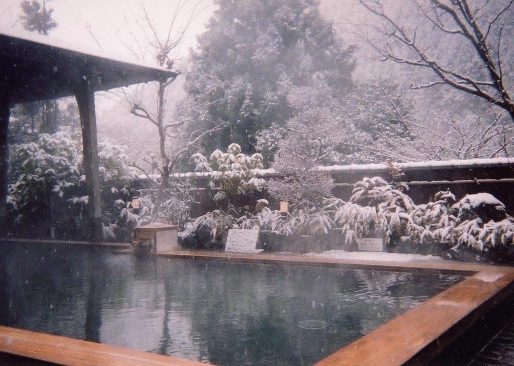 Kurama Onsen Hotell Kyoto Exteriör bild
